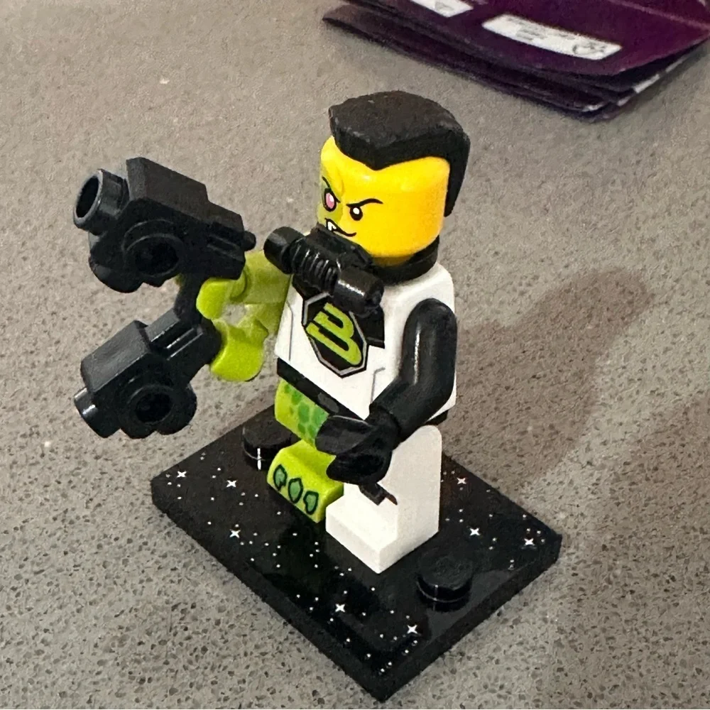 LEGO Series 26 Blacktron Mutant Minifigure 71046 w Box Space Villain
